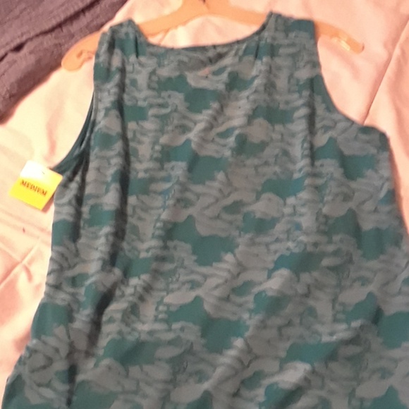 Blouse - Picture 3 of 3